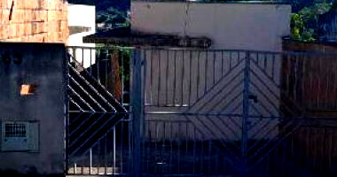 Casa com 2 quartos em Francisco Morato/SP