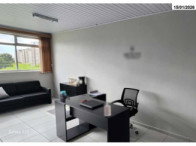 Sala comercial com 38,02 m², alugada, em centro comercial