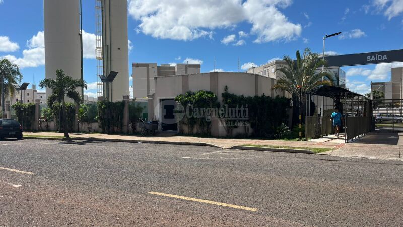 Apartamento com 2 quartos, 1 vaga e 56.73m² em Uberlândia