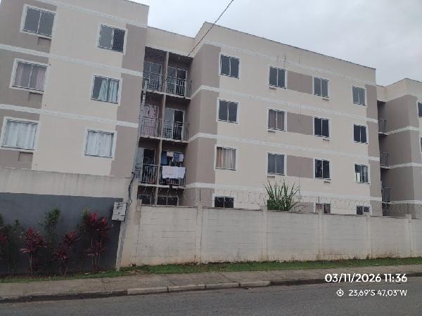 Apartamento com 2 quartos e 87m² privativos em Cotia