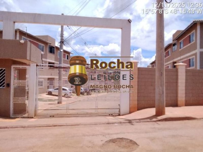 Apartamento com 2 quartos, 1 vaga, 99,86 m²