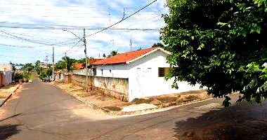 Casa com 65,15 m² em Terreno de 300 m² em Mariápolis/SP