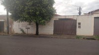 Casa com 282m² de área construída em Ituiutaba/MG - Oportunidade de Investimento