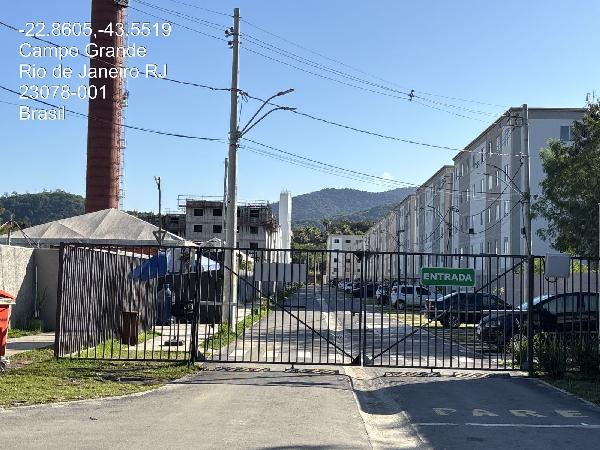 Apartamento com 2 quartos em Campo Grande, Rio de Janeiro