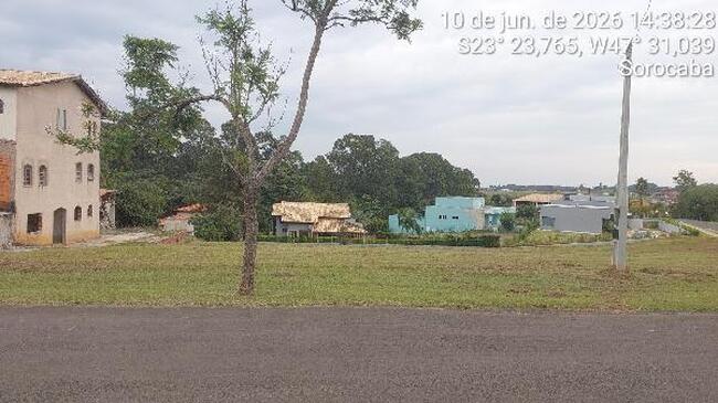Terreno de 1.000 m² em loteamento residencial