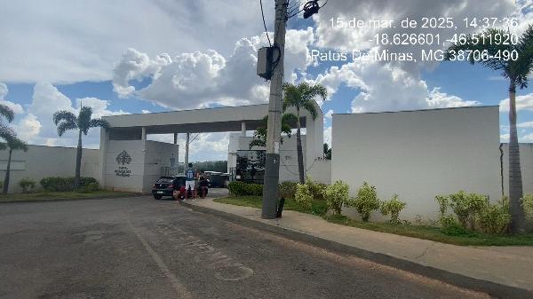 Apartamento com 2 quartos e 57,4 m²