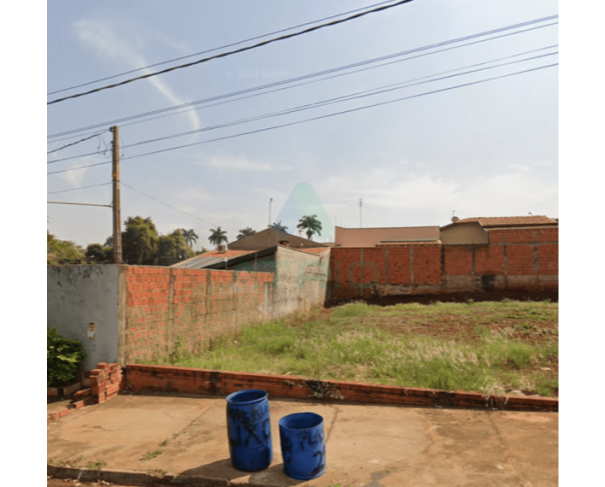 Terreno Regular em Residencial Casa Grande - Oportunidade!