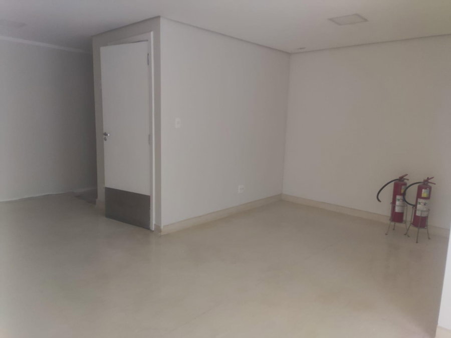 Loja Comercial com 1 vaga em Asa Norte, Brasília - DF