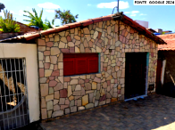 Casa com 3 quartos e quintal em Currais Novos/RN