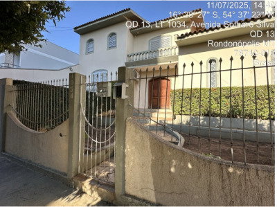 Terreno urbano com casa residencial em Rondonópolis