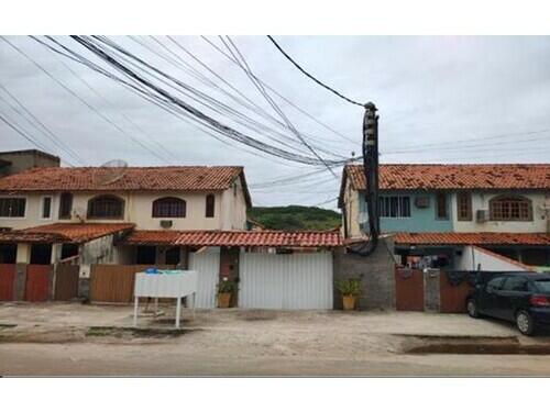 Casa em condomínio com 2 quartos, 1 banheiro e 62,40m² de área privativa