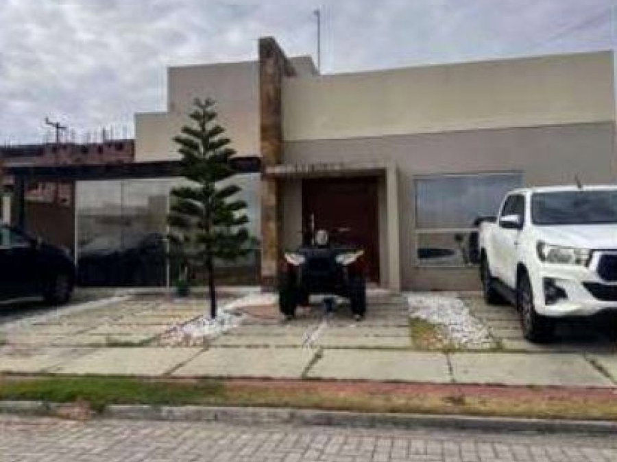 Casa em Terreno com 308 m² em Barra dos Coqueiros - Residencial Quintas da Barra