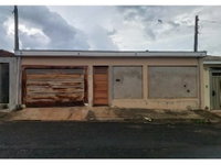 Casa com 3 quartos e 2 banheiros em Taquaritinga/SP