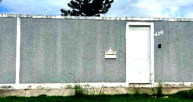 Casa Ocupada com Ação Judicial em Araruama/RJ