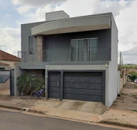 Casa padrão com 2 quartos e 4 banheiros em Cafelândia