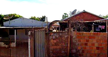 Casa com 36m² e terreno de 250m², ideal para moradia
