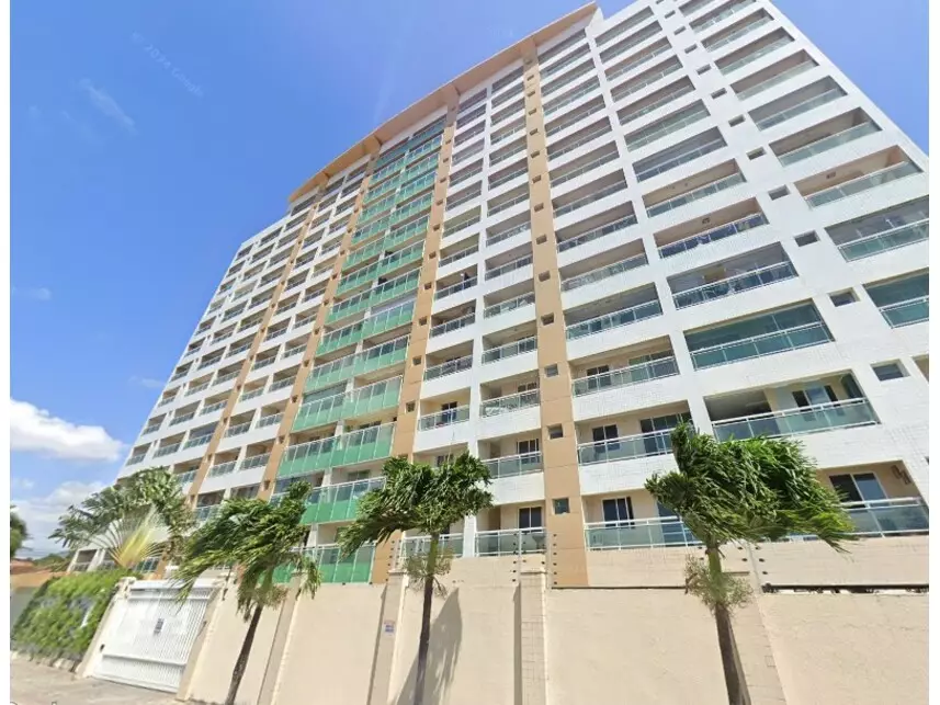 Apartamento com 2 vagas em Fortaleza