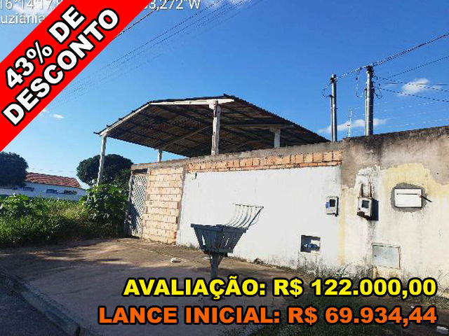 Casa 2 quartos com varanda, área construída 56m², 1 vaga