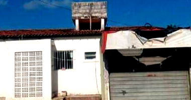 Casa com 1 quarto, 1 banheiro, 32m² área privativa, 1 vaga