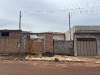 Casa com 2 quartos, 47,75 m², área total e terreno de 140 m²