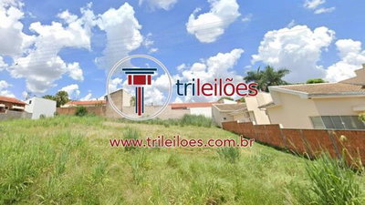 Terreno com 399m² em Presidente Venceslau/SP