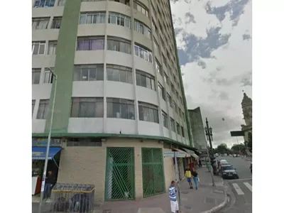 Apartamento de 28m² em leilão