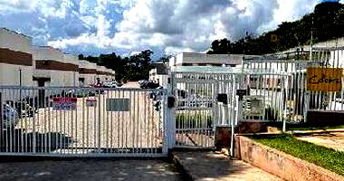 Casa em Cotia/SP com 2 quartos e 81m² de área privativa