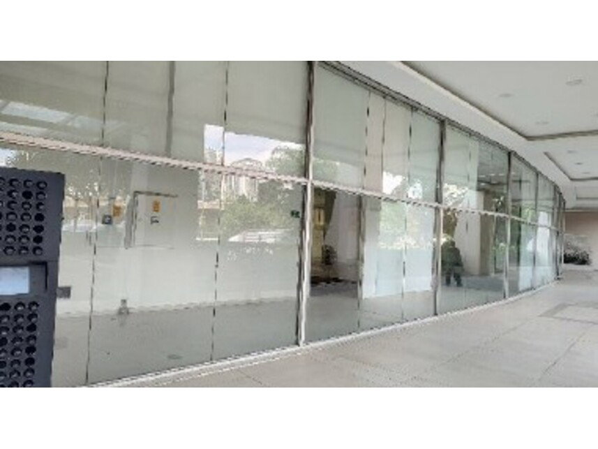 Loja com 4 vagas em Brooklin Paulista - São Paulo