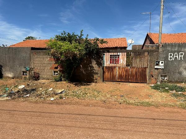 Casa com 2 quartos, 1 banheiro e 47,5m² de área privativa