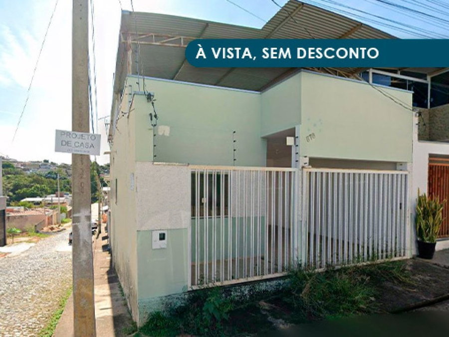 Casa Ocupada com 89m² em Formiga, MG