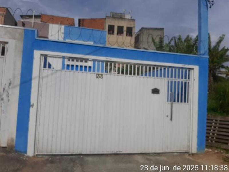 Casa com 2 quartos em Itaquaquecetuba/SP