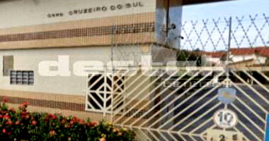 Casa com 3 quartos, suíte e área de lazer