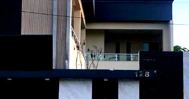 Casa Desocupada com 345m² de Área Construída em Quixadá/CE