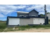 Casa com 360m² de terreno, 165m² construída, ocupada