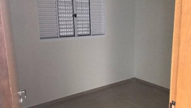 Casa em Condomínio com 3 Quartos e 1 Banheiro - Ocupada
