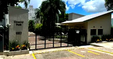 Apartamento, Sala e Vaga de Garagem em Leilão