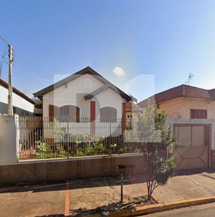 Casa com 6 cômodos em Pederneiras/SP - Oportunidade!