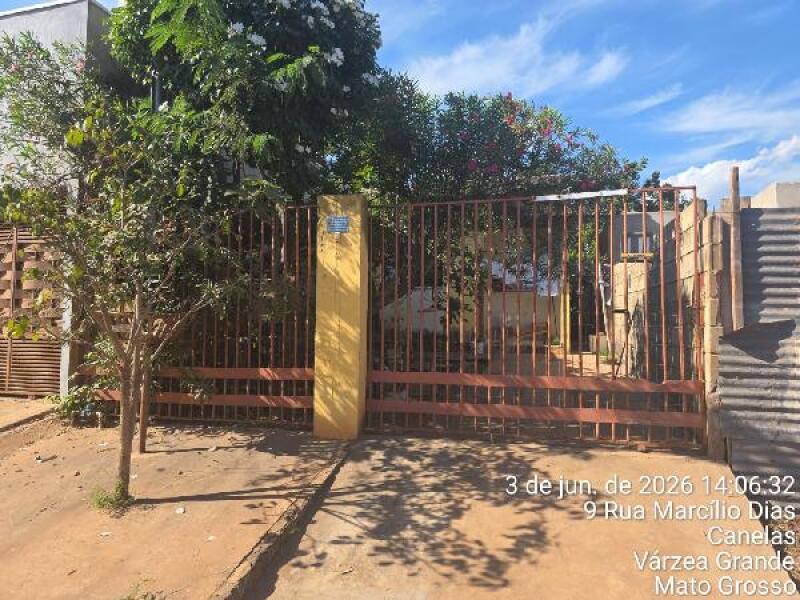 Casa com 2 Quartos e 1 Banheiro em Várzea Grande