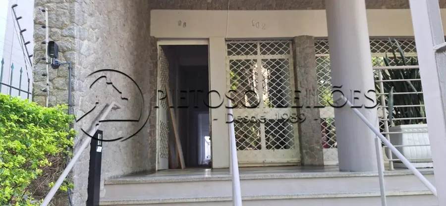 Fábrica com 434m² em Santana, Porto Alegre