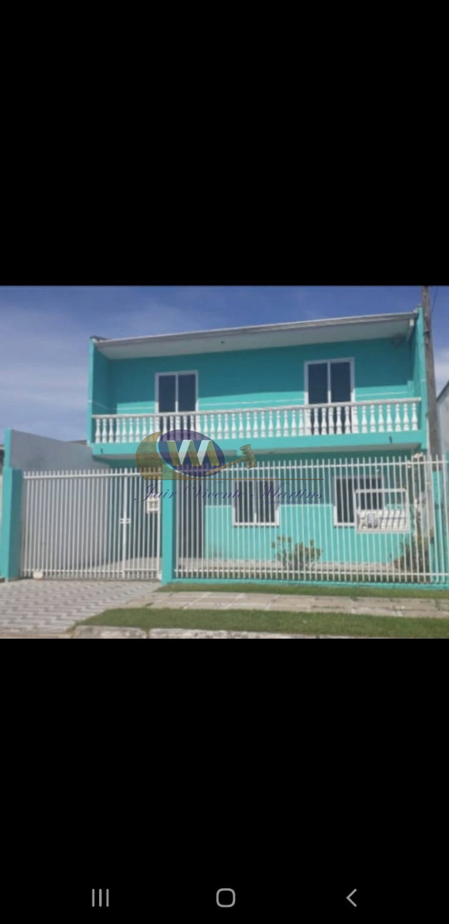 Sobrado com 3 quartos, 2 banheiros e 151,20m² de área construída