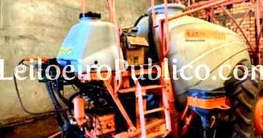 Pulverizador Jacto Ano 2013 em Xaxim (SC)