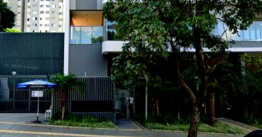 Apartamento Ocupado em Perdizes com 2 Vagas de Garagem