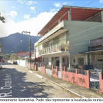 Casa Residencial a 30 metros da Praia em Muriqui