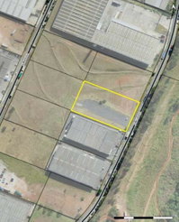 Terreno em Polo Empresarial com 4.740m² em Santana de Parnaíba/SP