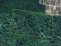 Terreno com 7.98 m² de área total