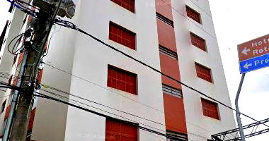 Apartamento com 1 quarto e 1 banheiro em leilão