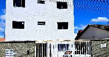 Apartamento com 2 quartos, 1 banheiro e 1 vaga