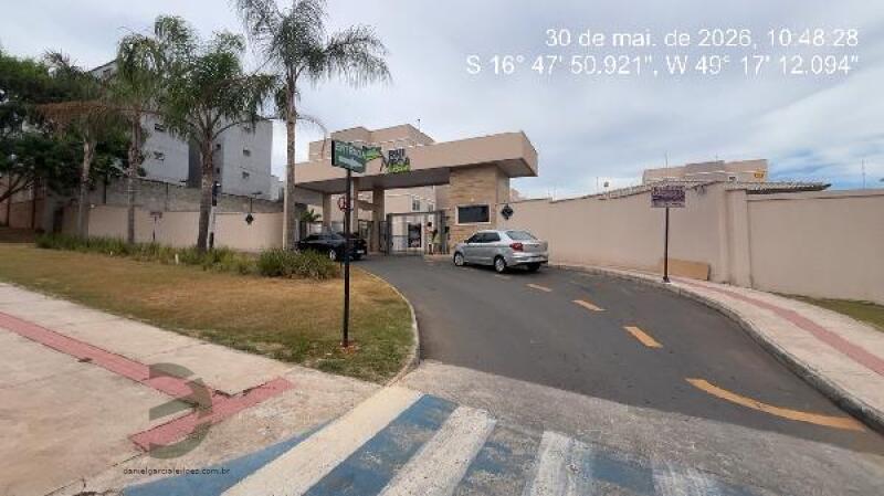 Apartamento com 1 vaga em Aparecida de Goiânia