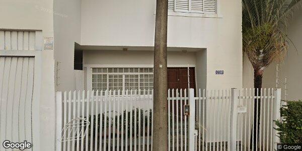 Sobrado com piscina, 3 quartos, 291m² construída, terreno 500m²