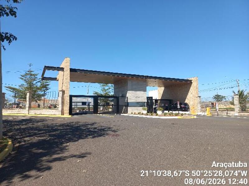 Casa com 1 quarto, 1 banheiro e 82,14 m²
